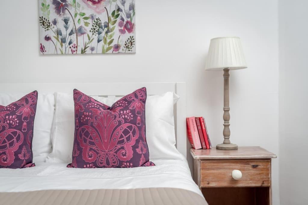 Heather Cottage, 2 Bedroom In Криф Экстерьер фото